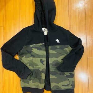 Kids Abercrombie Camo fleece hoodie